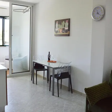 Marimar Apartament *